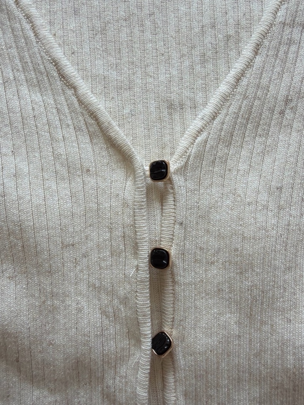 Dissh Cream Ribbed Button-Front Sweater - Picture 3 of 5